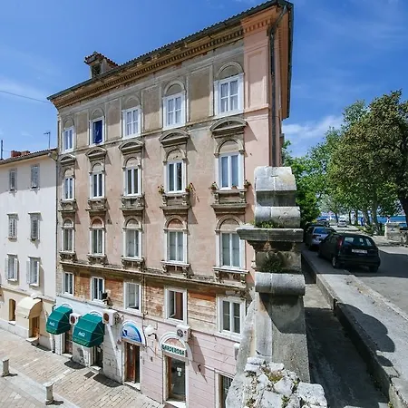 Apartment Jadera